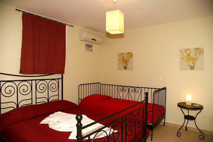 Markanna Lilianna - Tsilivi Zakynthos Greece