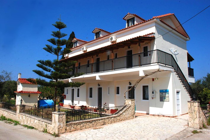 Red Rose Garden - Tsilivi Zakynthos Greece