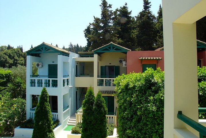 Trianon Studios - Tsilivi Zakynthos Greece