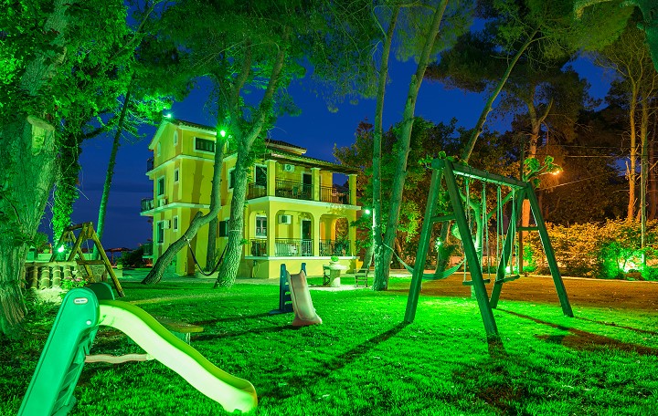 Zarkadis Beach Apartments - Tsilivi Zakynthos Greece