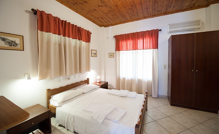 Zarkadis Beach Apartments - Tsilivi Zakynthos Greece