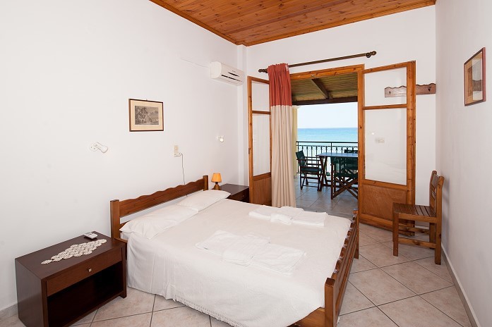 Zarkadis Beach Apartments - Tsilivi Zakynthos Greece